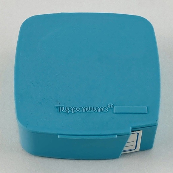 Tupperware Kitchen Vintage Blue Tupperware Label Dispenser W Roll